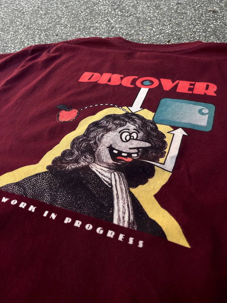 Carhartt T-Shirt Discover M Medium Burgundy Brugt Used