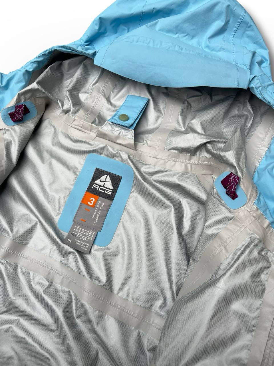 Brugt Used Skaljakke fra Nike ACG regnjakke i M medium i lyseblå blå