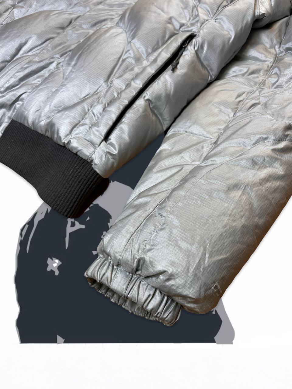 Brugt Used The North Face Dunjakke Vintage Puffer I Silver Sølv farve i M medium Dame i god stand