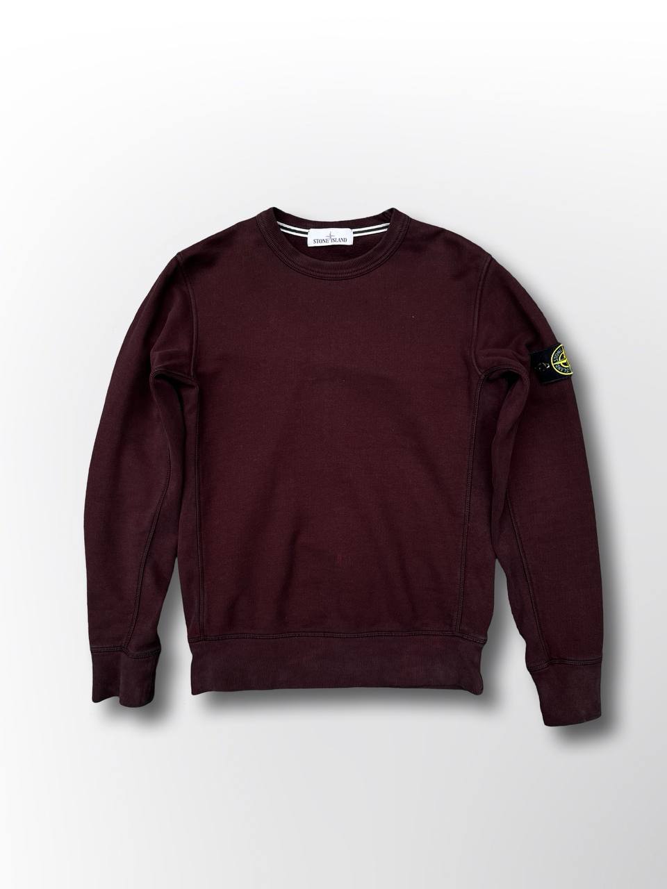 “Brugt Sweatshirt Stone Island i bordeaux i S Small 631565320”
