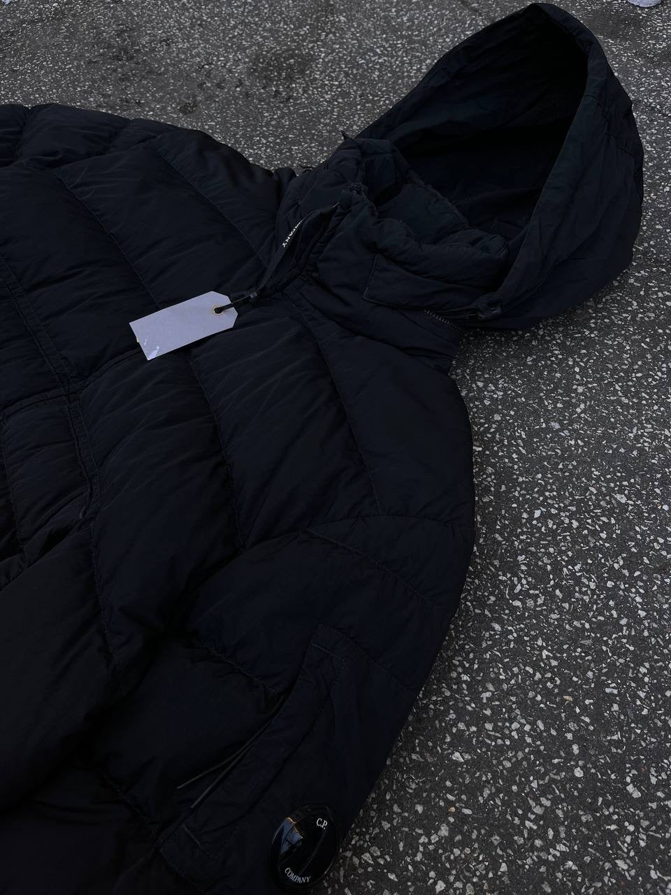 C.P. Company Eco-Chrome R vinterjakke dunjakke Medium sort brugt
