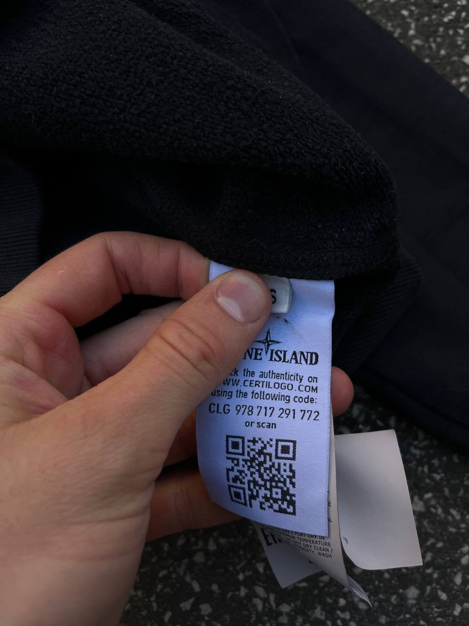 Stone Island Sweatshirt Crew Neck i Sort Small Brugt Used