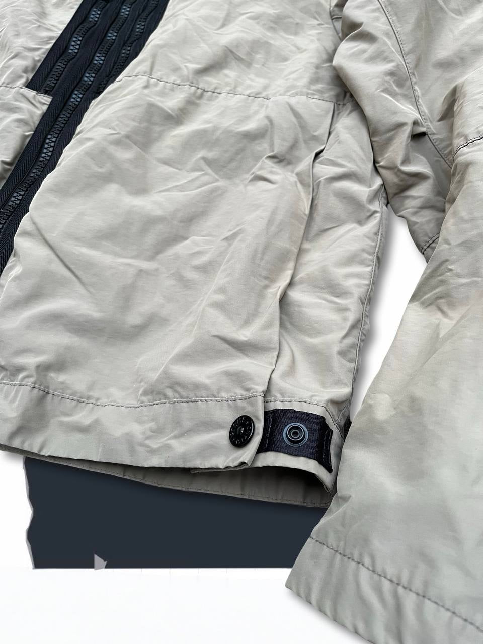 Windbreaker Stone Island Brugt Used Jakke i Beige L large i God Stand