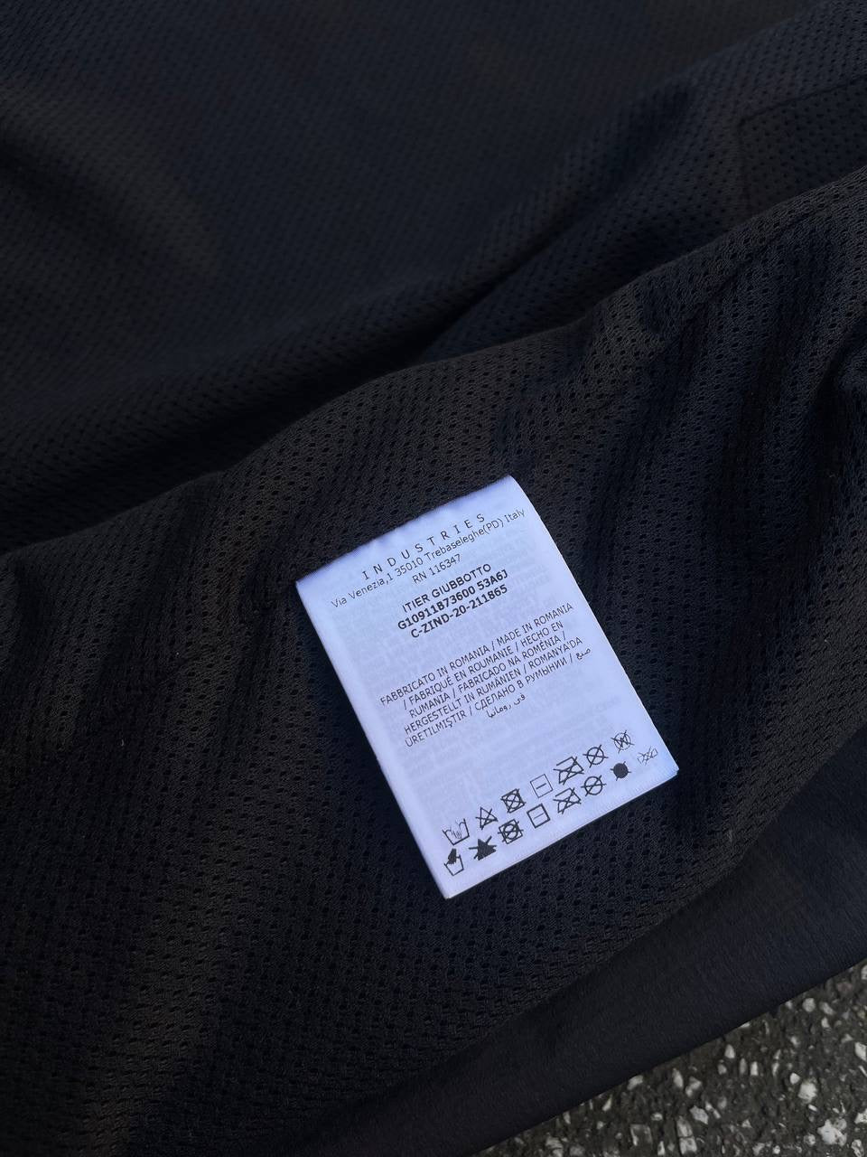 Moncler Itier Jakke i Sort Medium 3 Herre