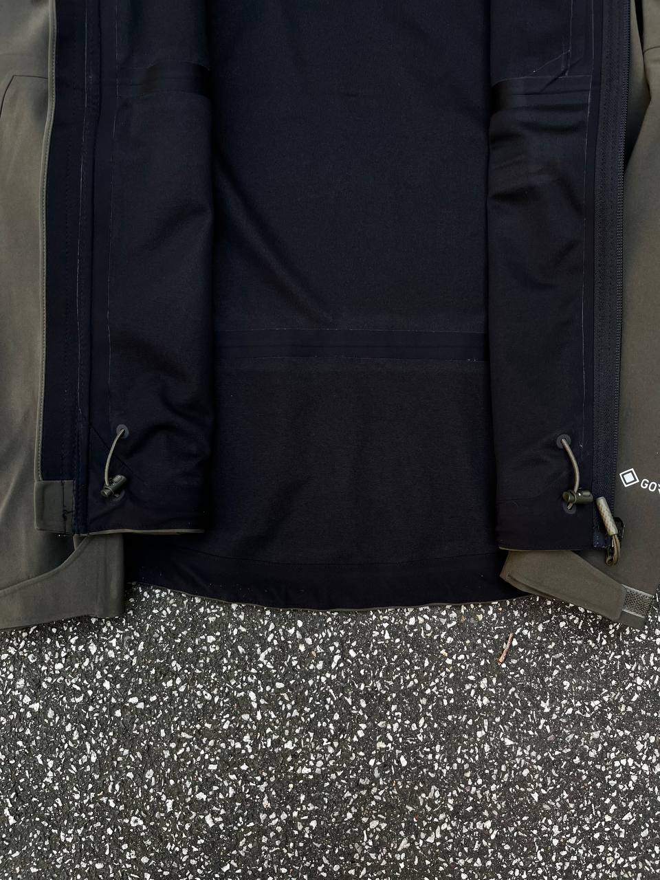 Regnjakke The North Face i grøn khaki farve med Gore-tex membran XS dame