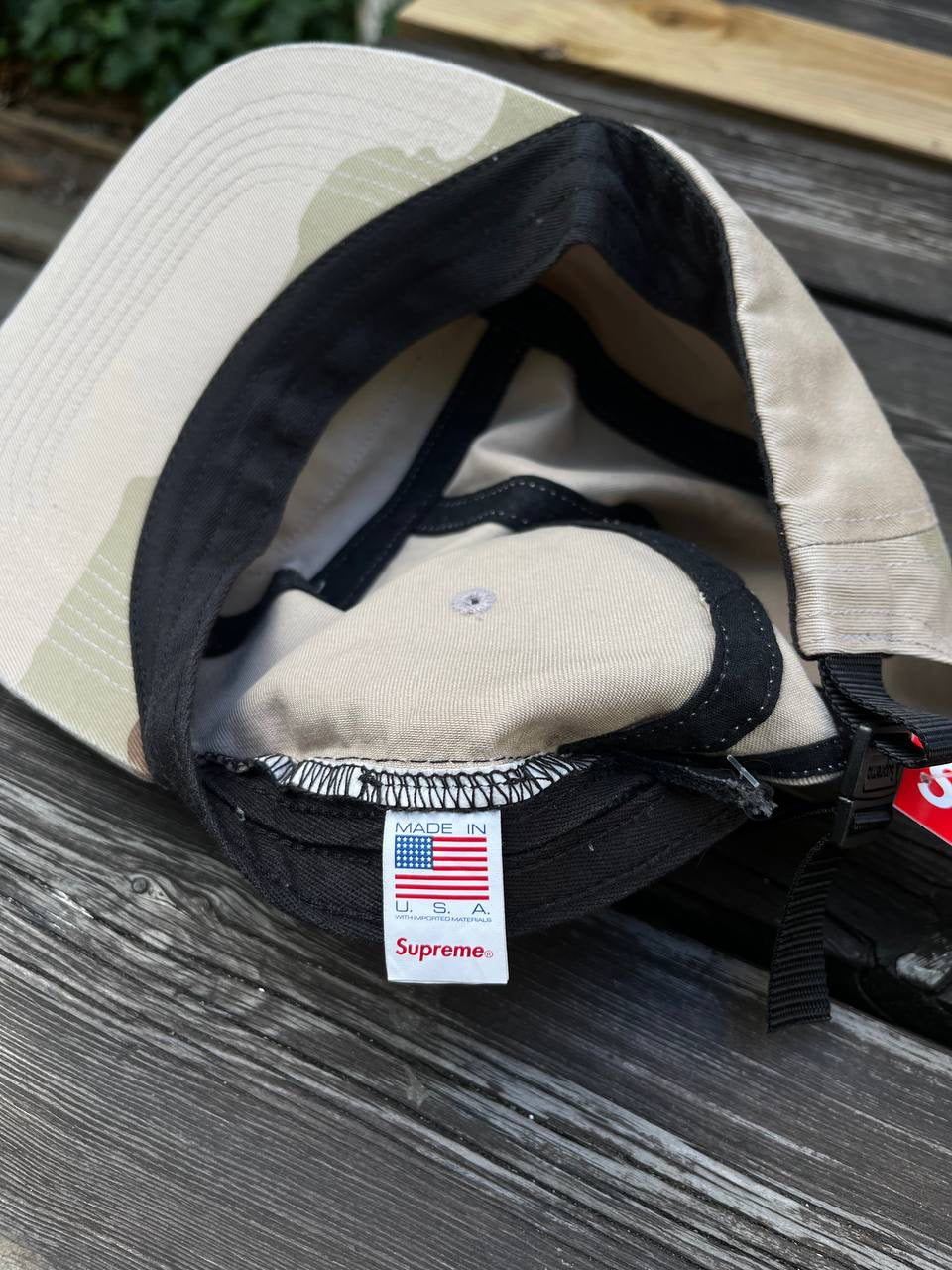 Supreme Cap i Beige Helt ny Brand New