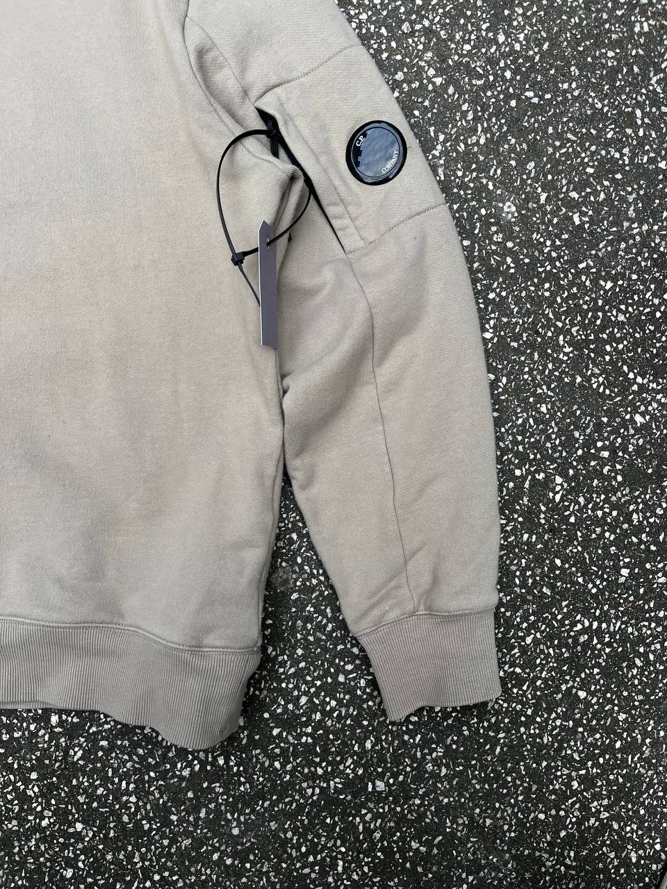 C.P Company sweatshirt i beige L large
