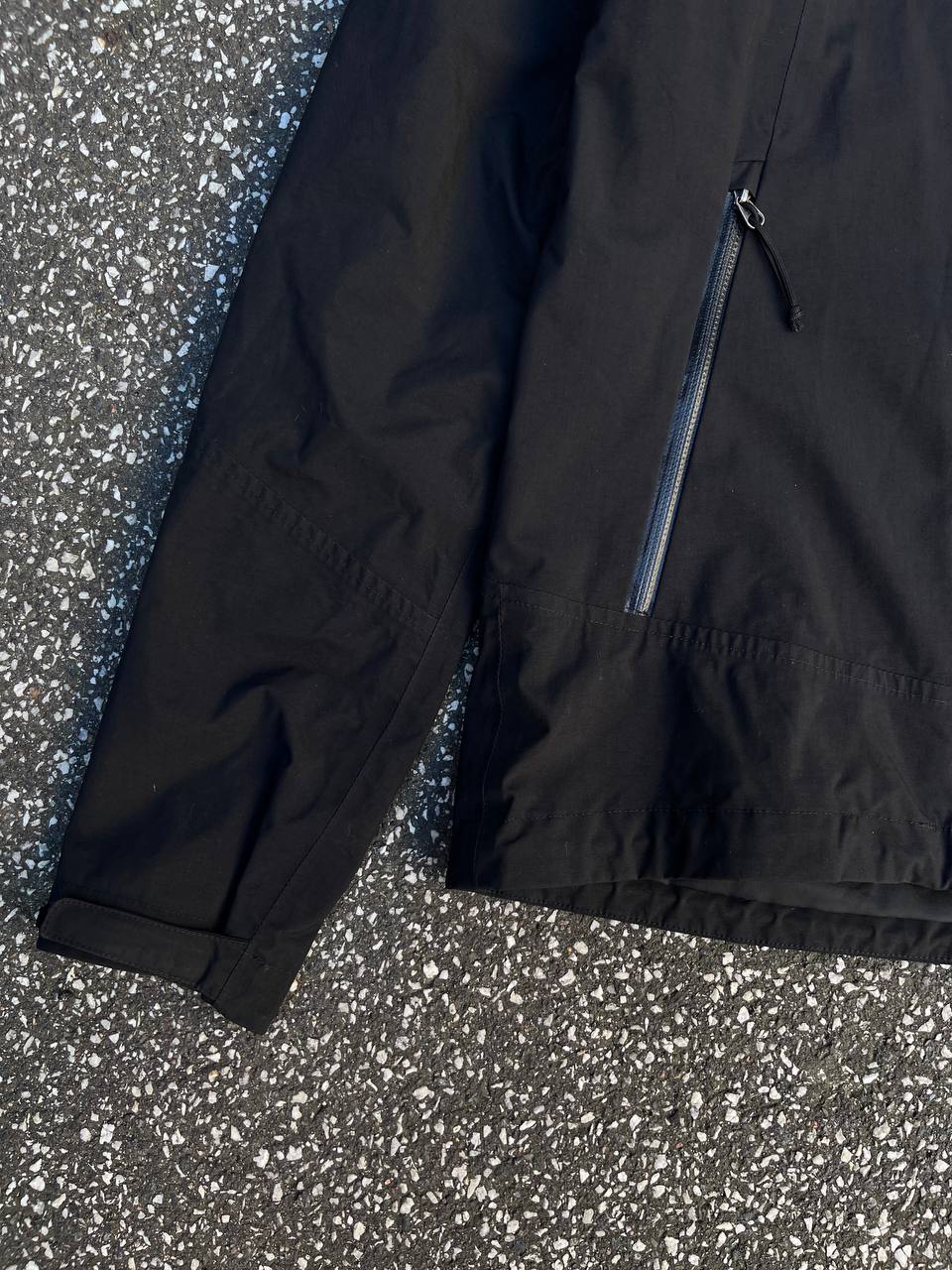 Brugt Used Regnjakke fra The North Face i sort med HyVent membran Regn og vindtæt jakke skaljakke fra The North Face i XS xsmall dame