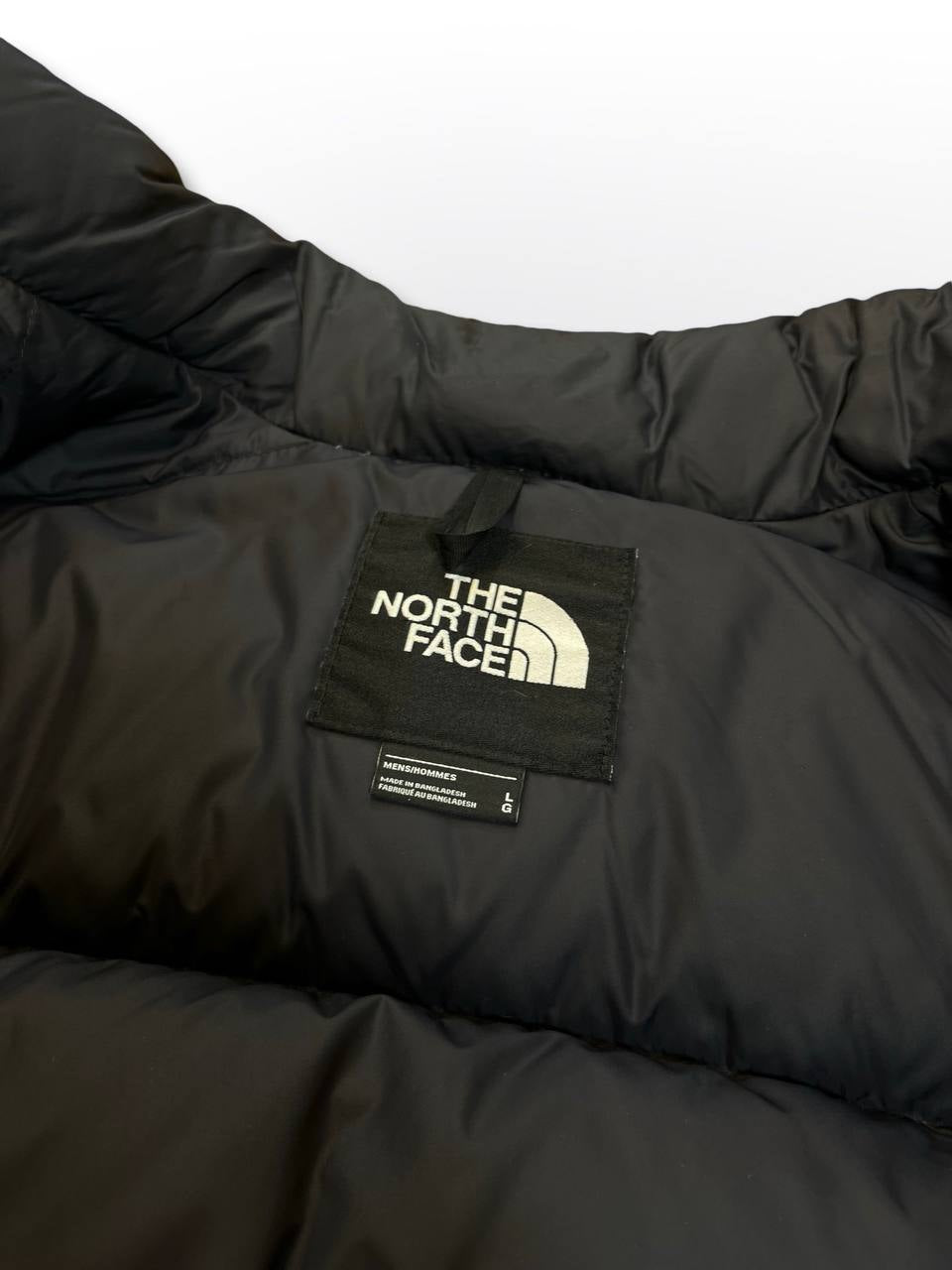 Brugt Puffer Dunjakke The North Face nuptse 700 Varm Vinterjakke i L large mænd Mørkenlå Sort i god stand