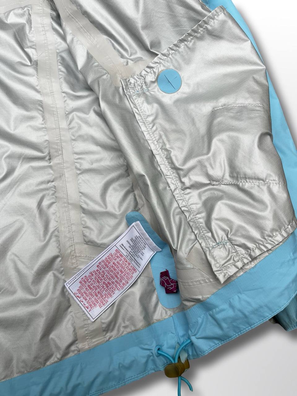 Brugt Used Skaljakke fra Nike ACG regnjakke i M medium i lyseblå blå