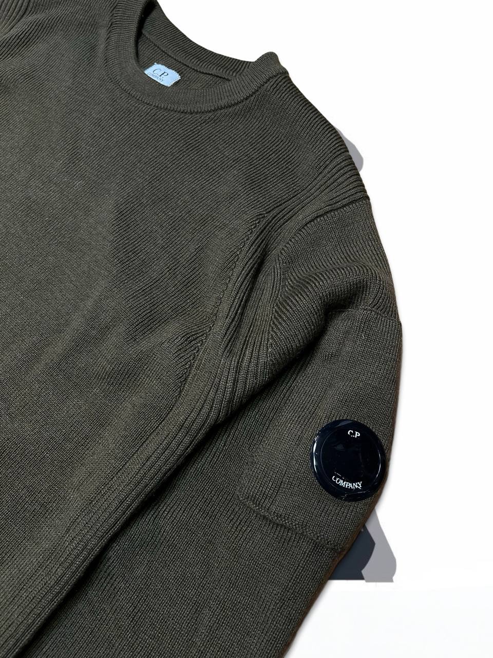 Brugt Used Strik Trøje C.P.Company i uld Sweater grøn militær farve L large herre 54