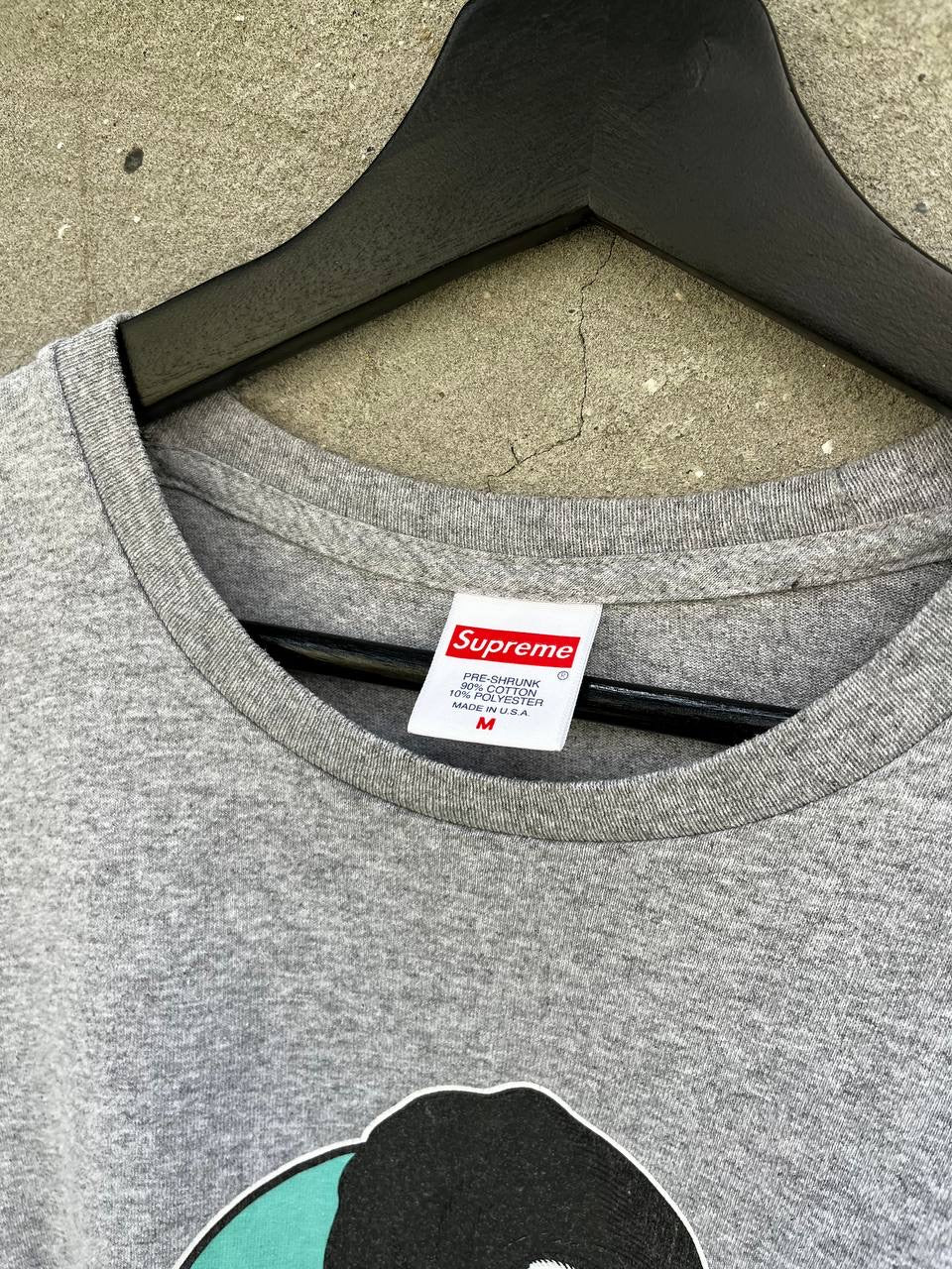 Supreme T-shirt Tee i Grå M Medium