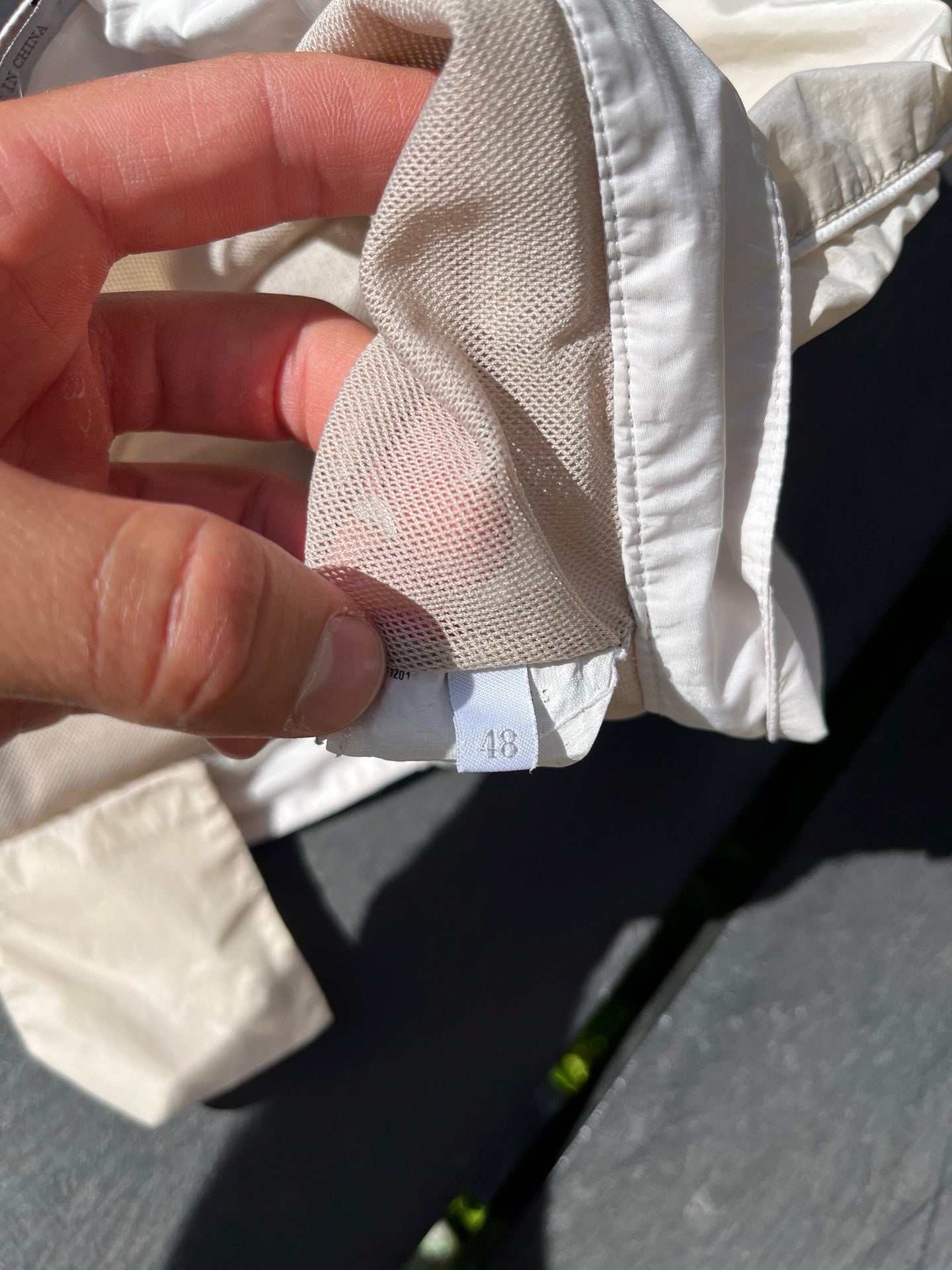 Brugte Used Vintage shorts fra Prada i beige size 48 (S)