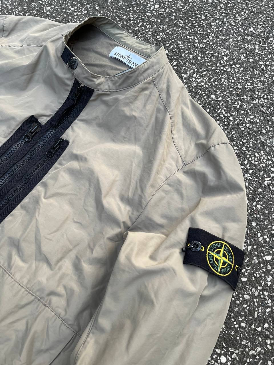 Stone Island Bomber Jakke i Beige Large (M)