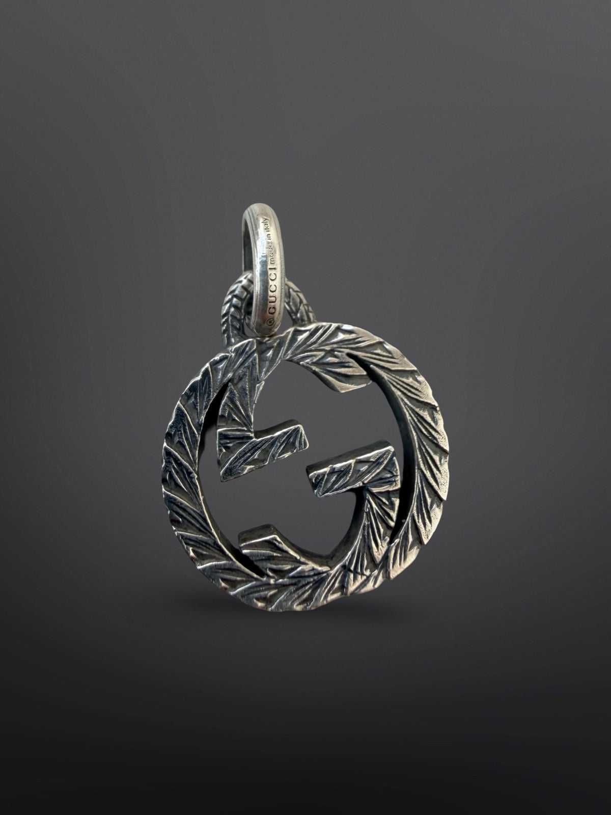 Gucci Interlocking G Pendant – Silver