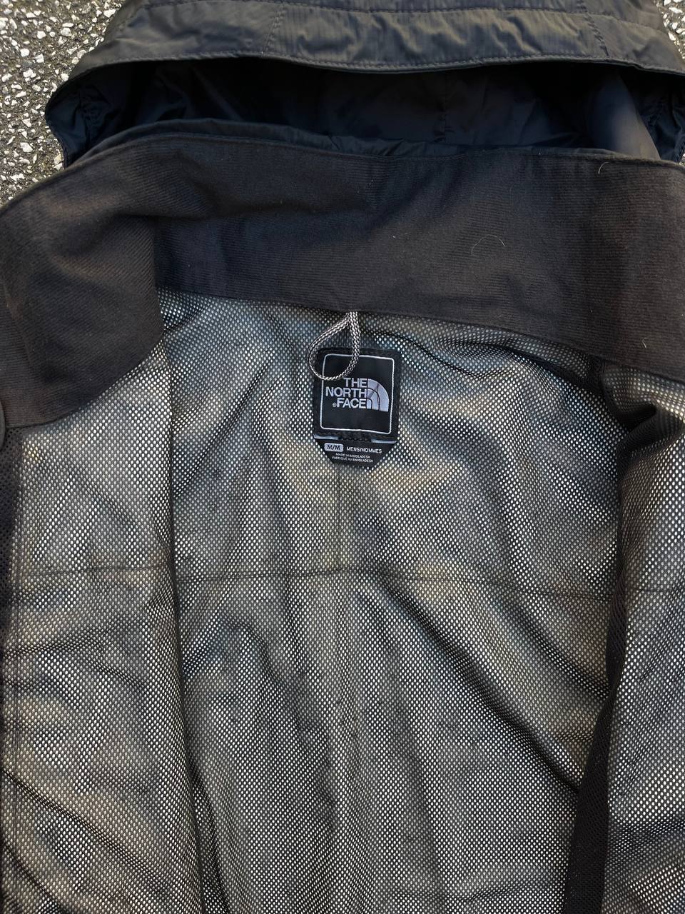 Brugt Used Regnjakke vind og vandafvisende jakke The North Face i sort med Hyvent Membran i sort / black M medium