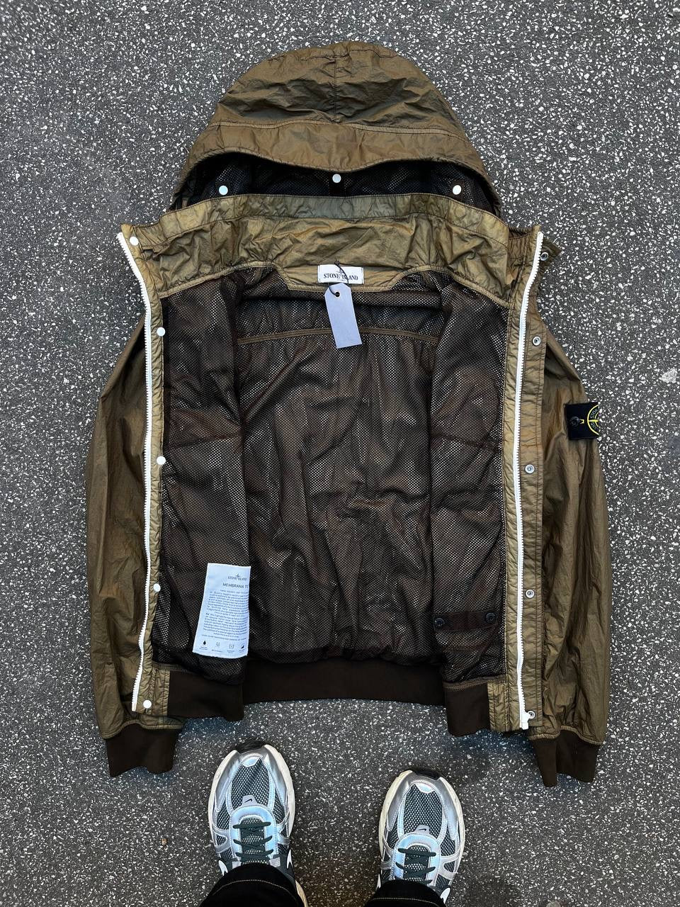 Stone Island Regnjakke Membrana TC Large Khaki farve Brugt