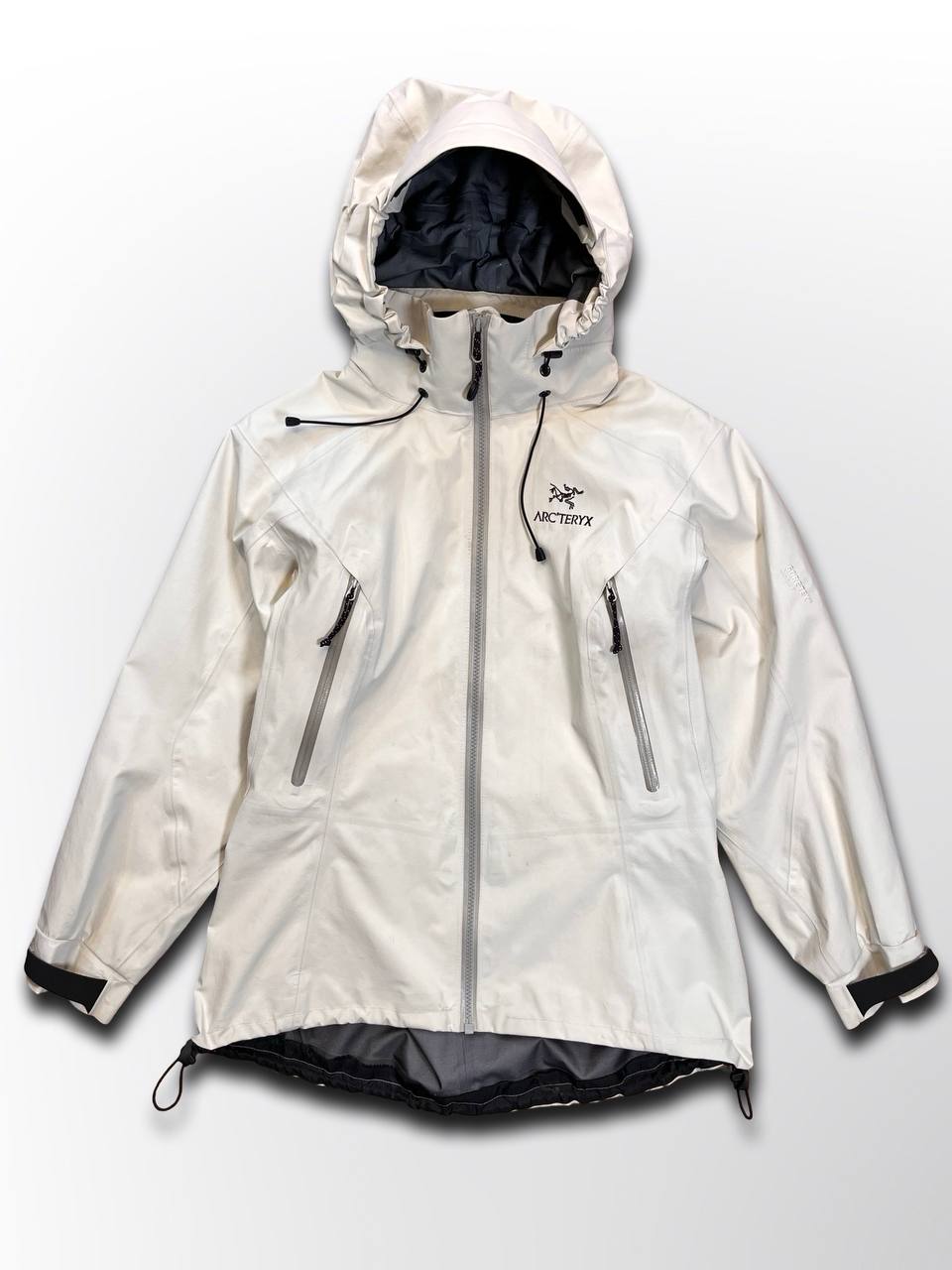 Brugt Arc’teryx Arcteryx Beta AR Gore-tex Goretex Skaljakke regnjakke vindjakke i Hvid farve M medium dame kvinde