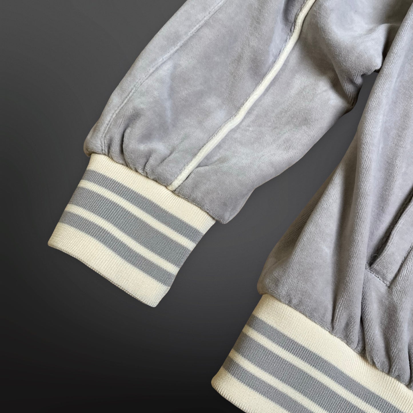 Corteiz VVS Uptown Velour Track Jacket – Grå – Str. M