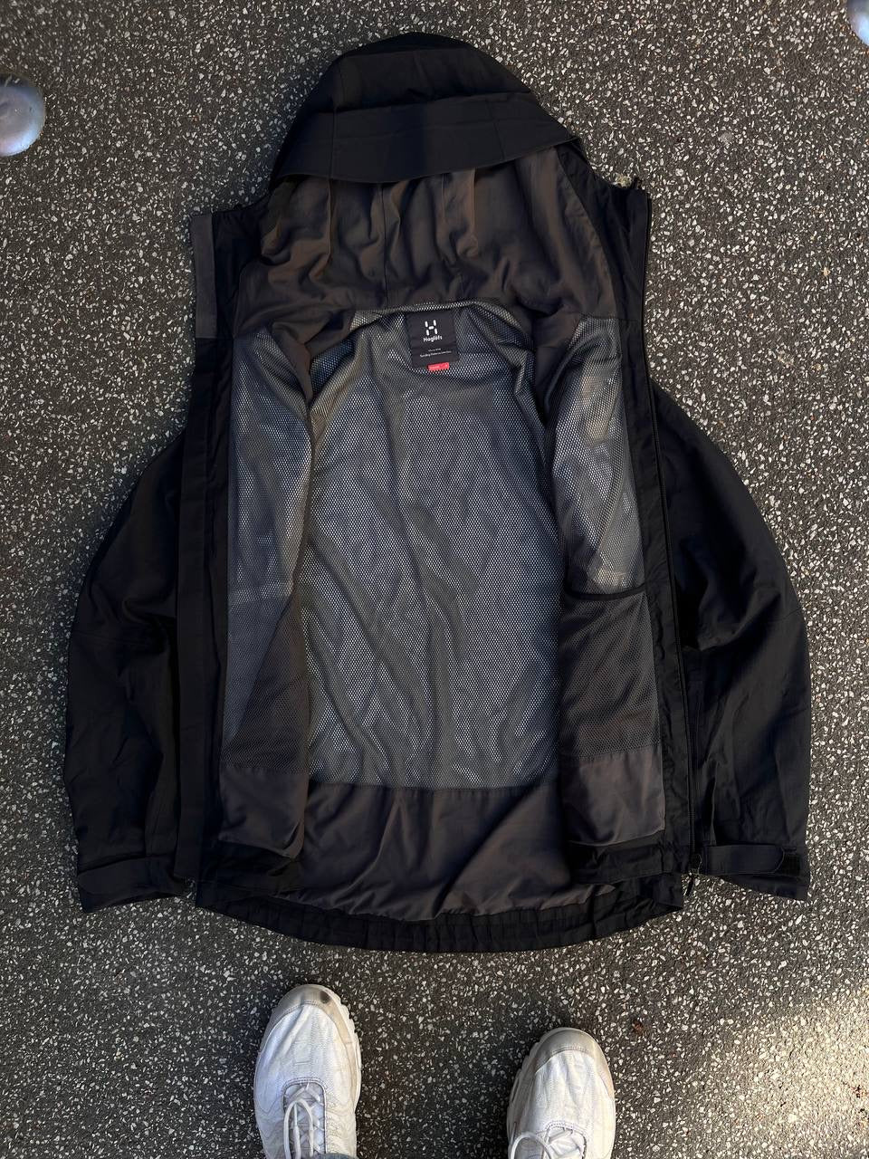 Haglöfs Haglofs Regnjakke Waterproof Gore-Tex Raincoat M Medium Dame Unisex Sort Brugt Used