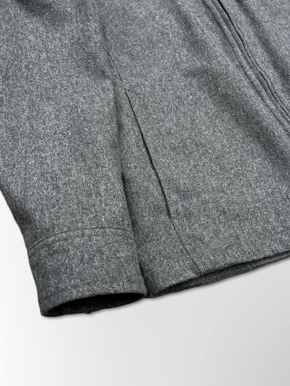 Stone Island Jakke i Uld Grå Brugt