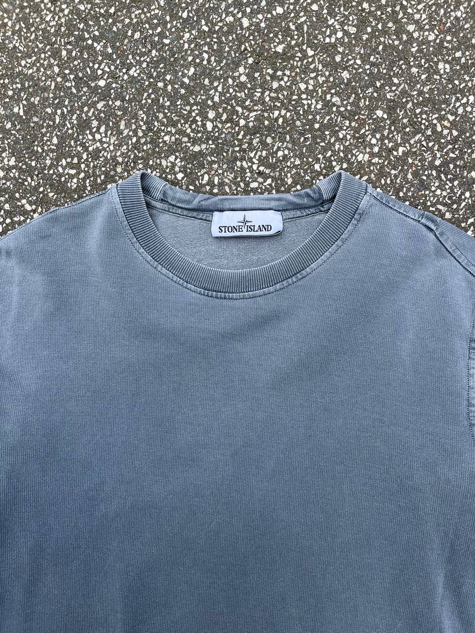 Vintage Sweatshirt fra Stone Island i grå i størrelse L large