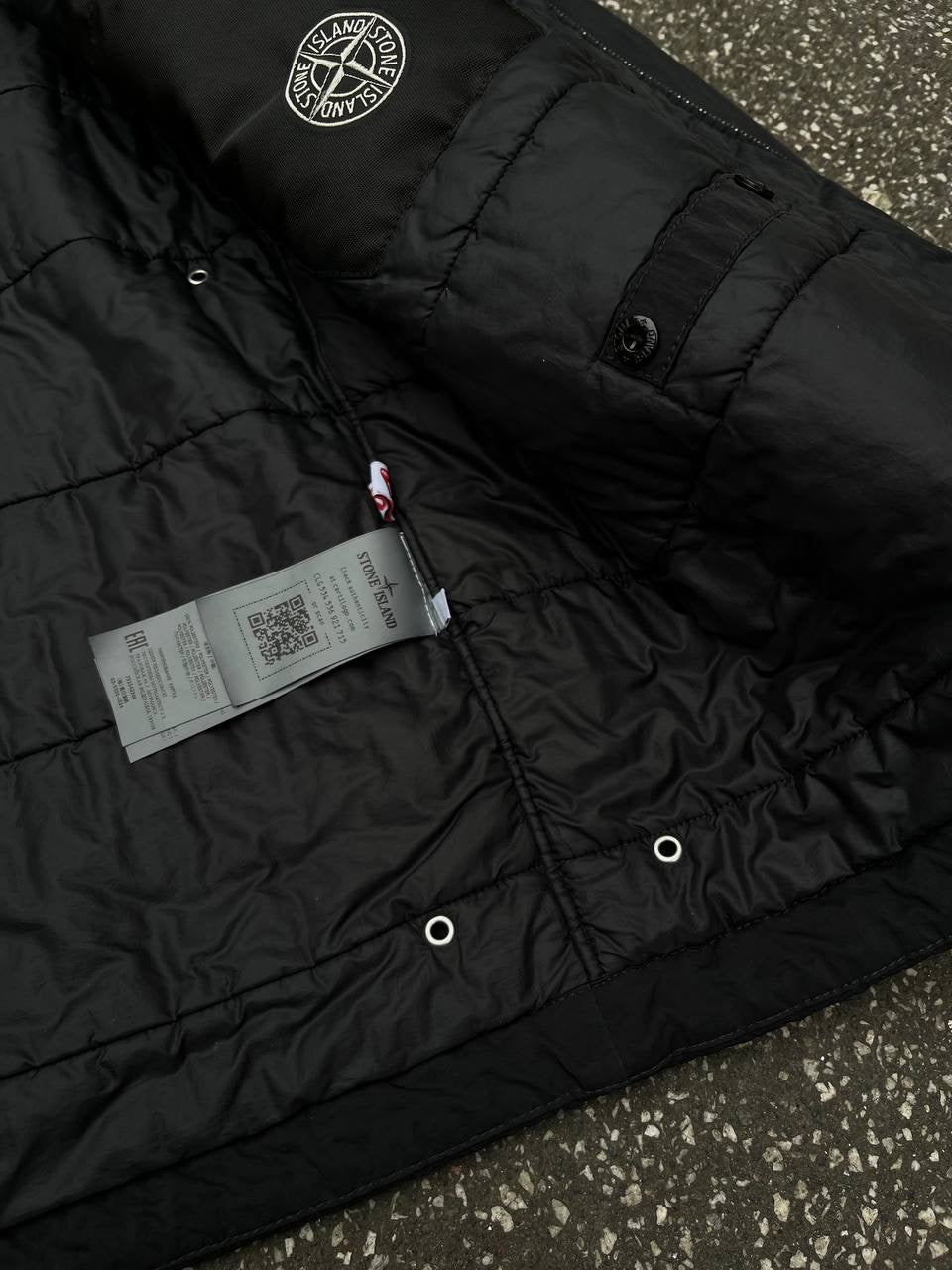 Stone Island Hyper Dense Nylon Twll With Primaloft Jakke i Sort XL