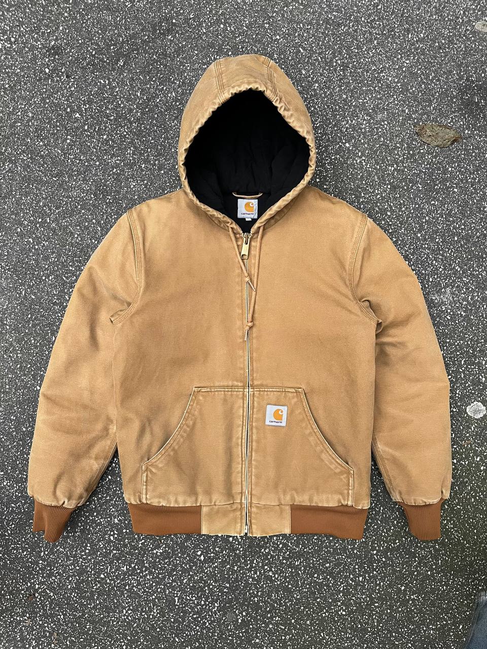 Vintage Carhartt WIP Active Jacket vinter workwear jakke fra Carhartt USA i M medium Beige med fleece insulation Unisex