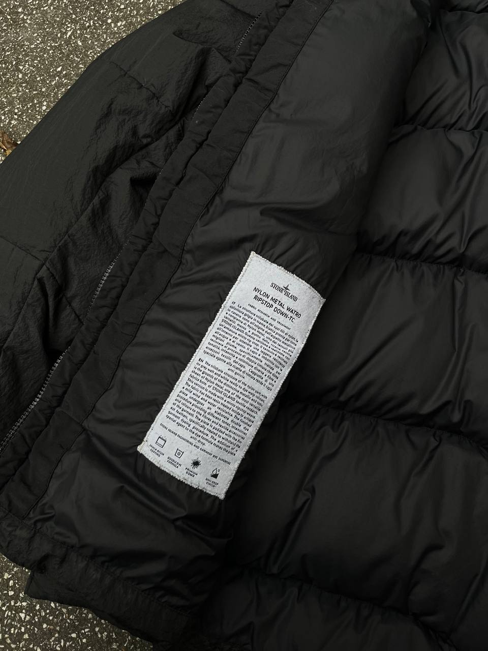 Brugt Used Vinterjakke Dynejakke puffer Stone Island Nylon Metal Watro Down jacket i XXL sort black