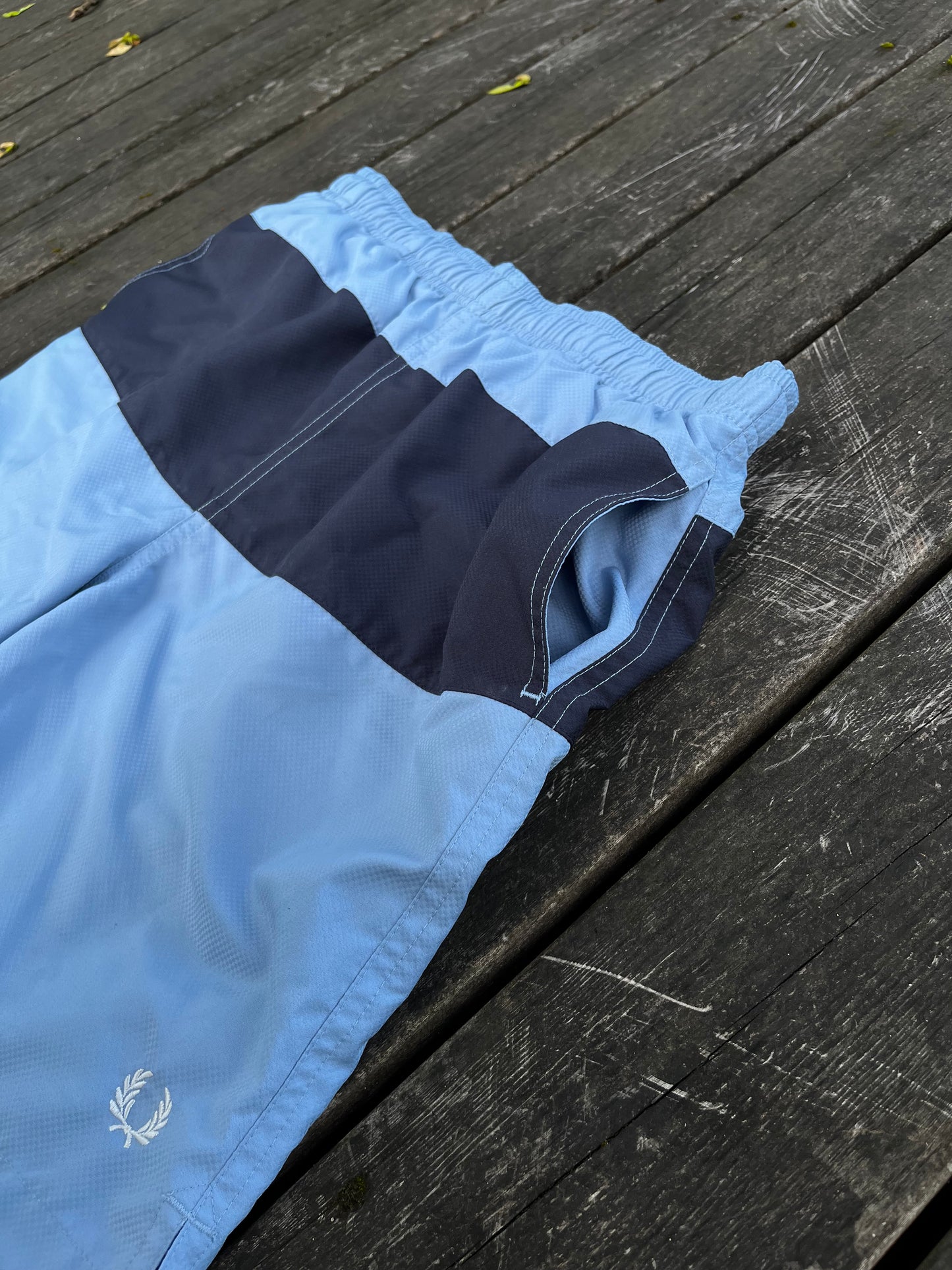 Fred Perry Badeshorts S - supersaelger
