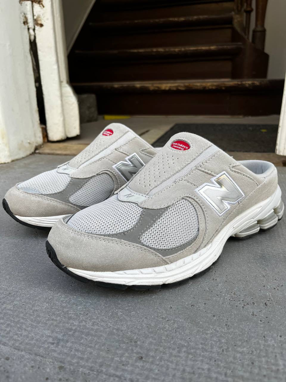 New Balance 2002 Mule Gray 43 US9