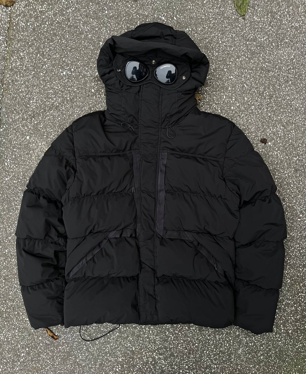 C.P.Company Nycra-R puffer Jacket dynejakke dyn jakke Google Jacket fra C.P.Company vinterjakke i sort med briller størrelse 52 L large herre mænd