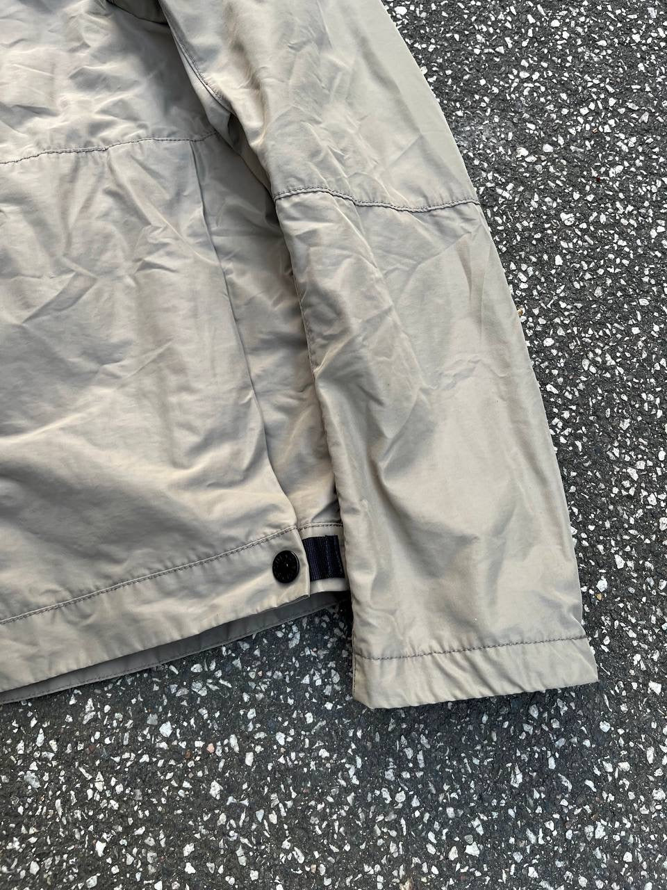 Stone Island Bomber Jakke i Beige Large (M)