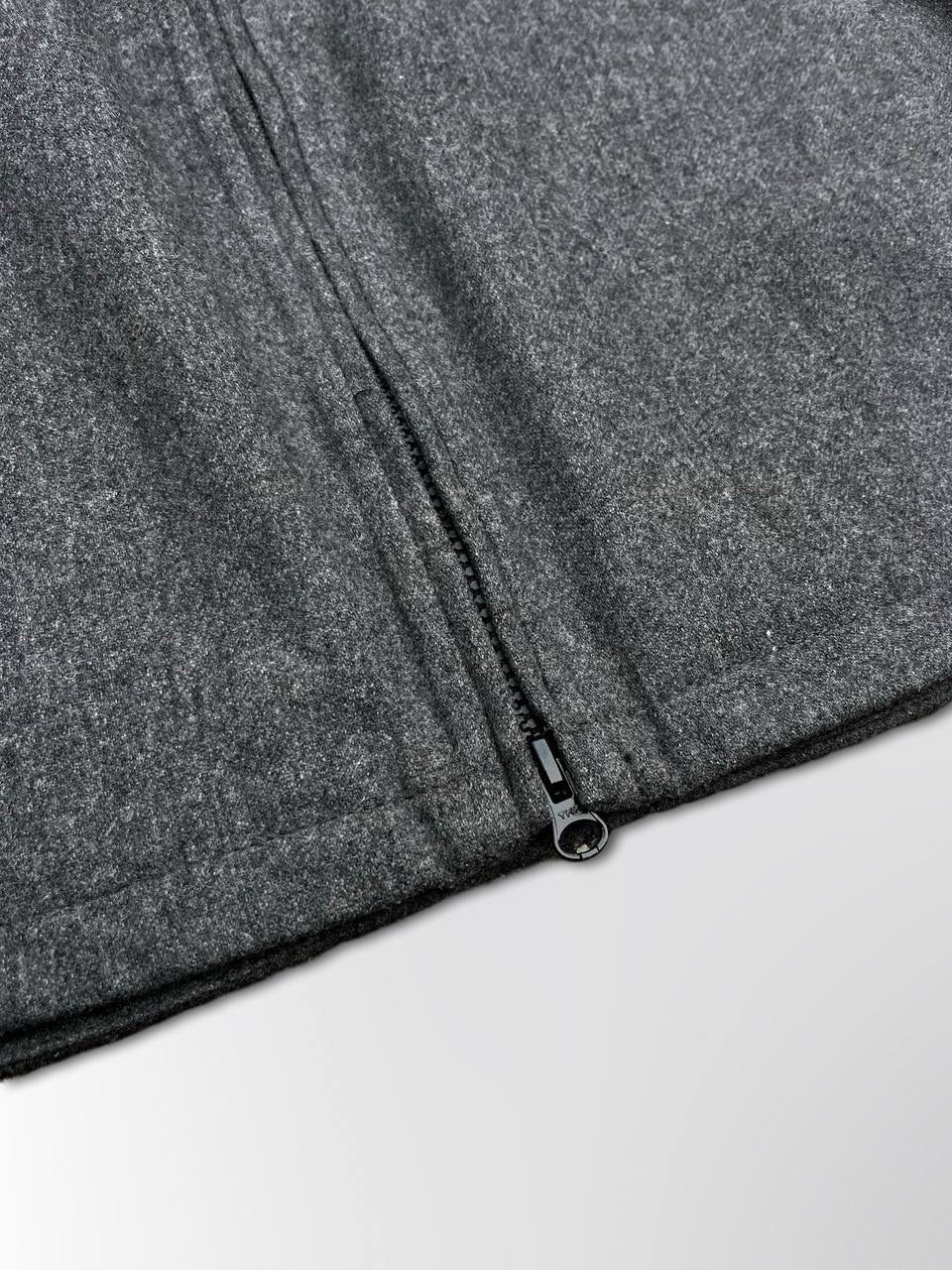 Stone Island Jakke i Uld Grå Brugt