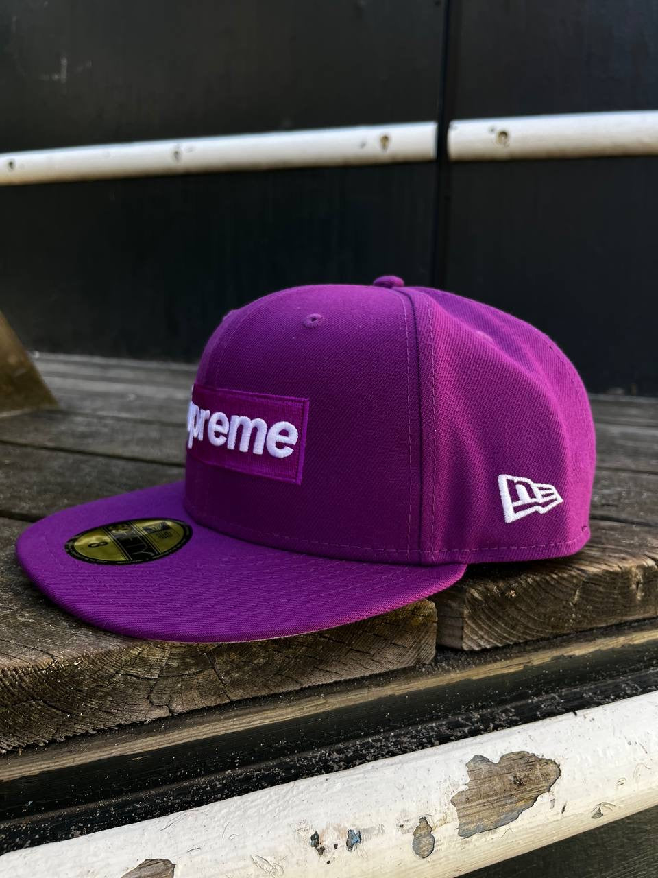 Supreme Cap New Era Brand New lilla størrelse 8 63,5cm