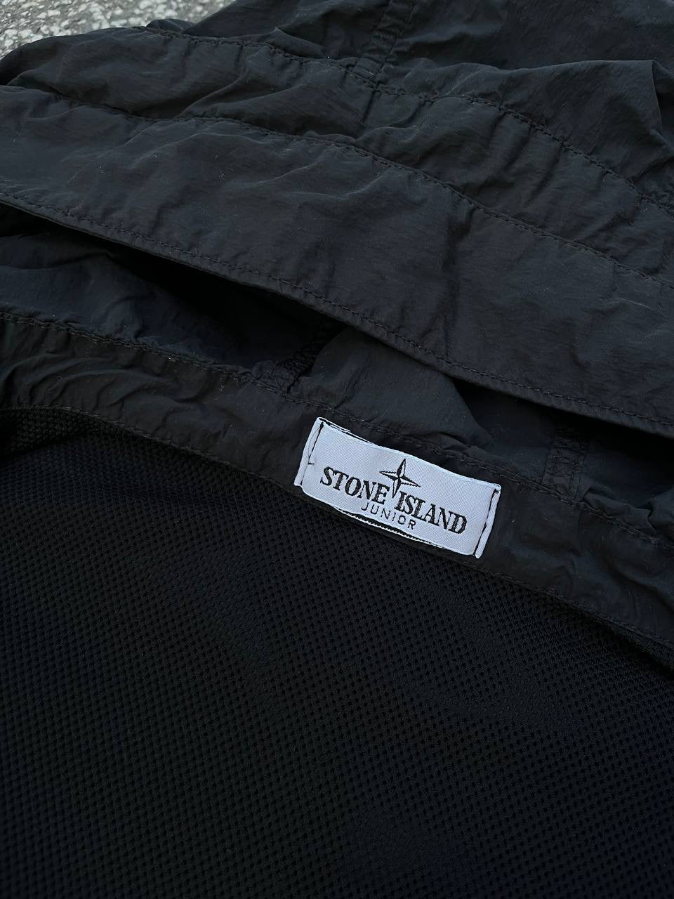 Stone Island Sommerjakke Med Hætte Sort S Small Brugt Used