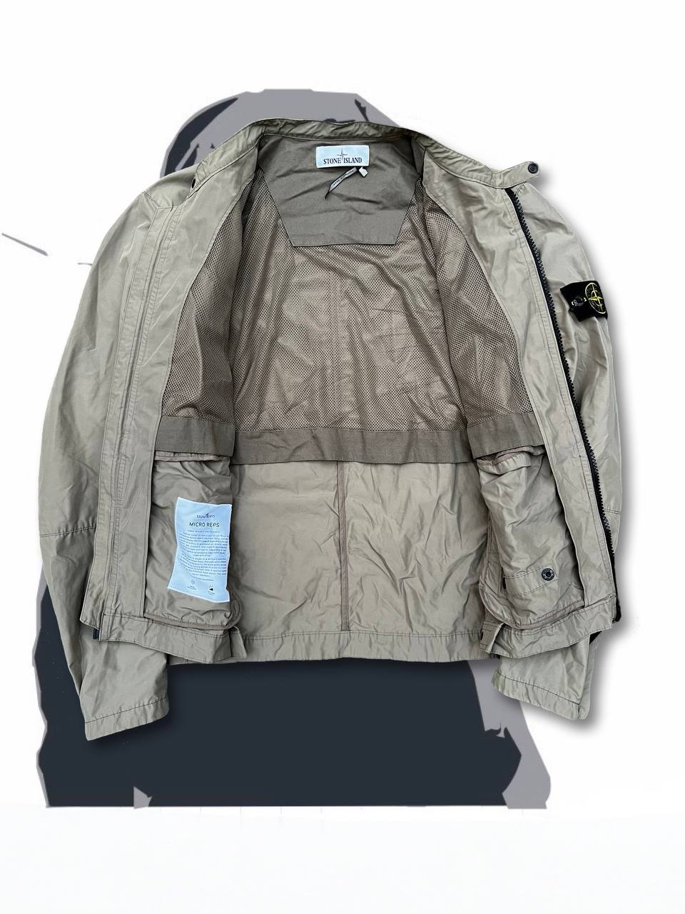 Windbreaker Stone Island Brugt Used Jakke i Beige L large i God Stand