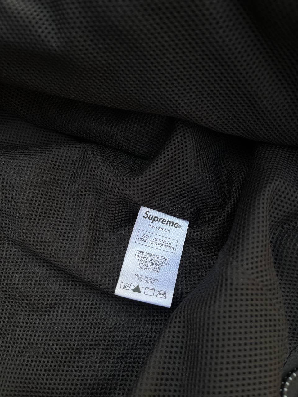 Supreme Sommer Jakke Sort Black Reflective Logo L Large Brugt Used