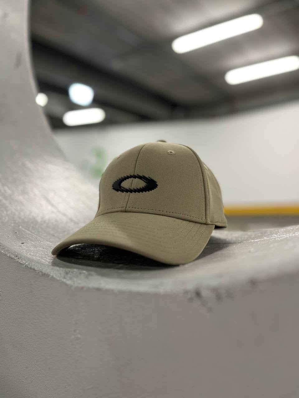 Oakley Vintage Cap i Beige