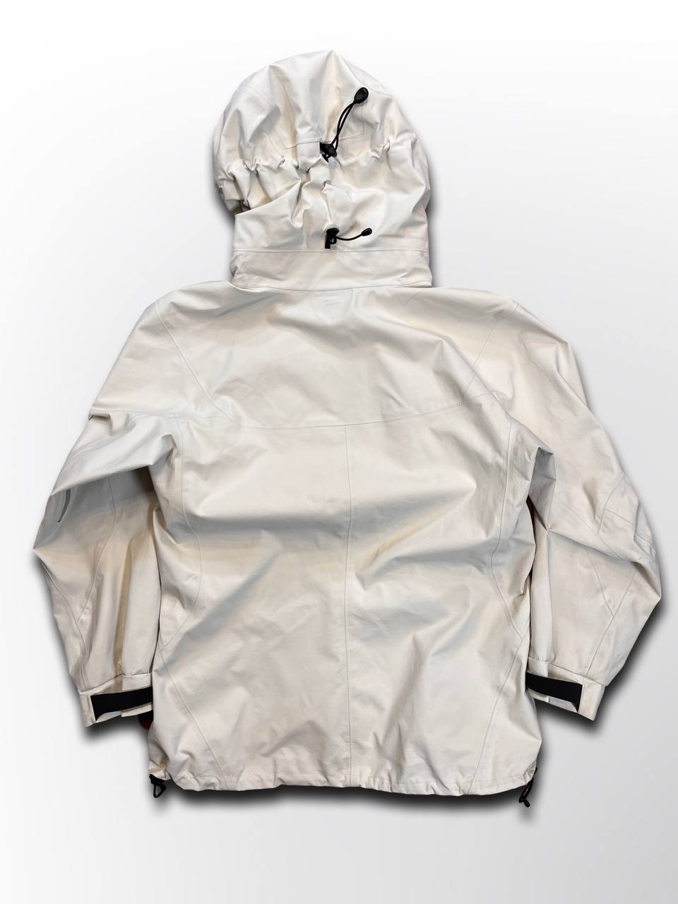 Brugt Arc’teryx Arcteryx Beta AR Gore-tex Goretex Skaljakke regnjakke vindjakke i Hvid farve M medium dame kvinde