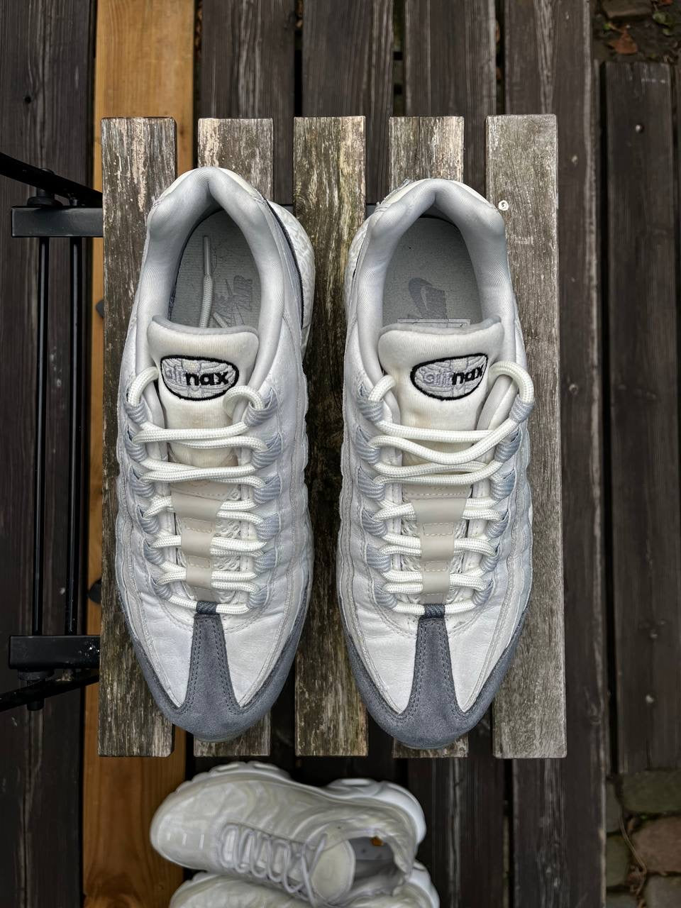 Nike Air Max 95 Light Bone Selvlysende Sneakers 44 (28cm)