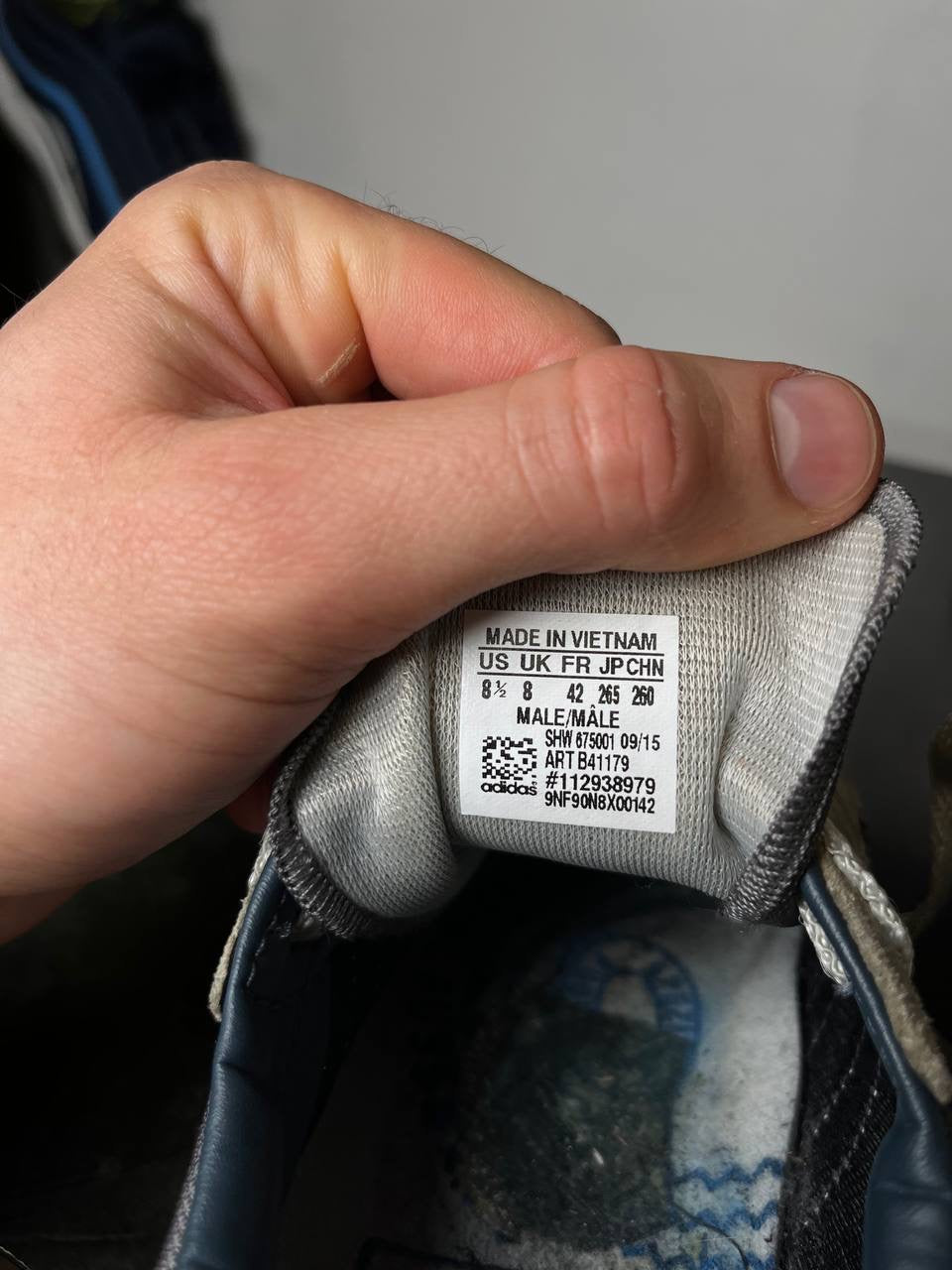 Adidas New York 42 i god stand