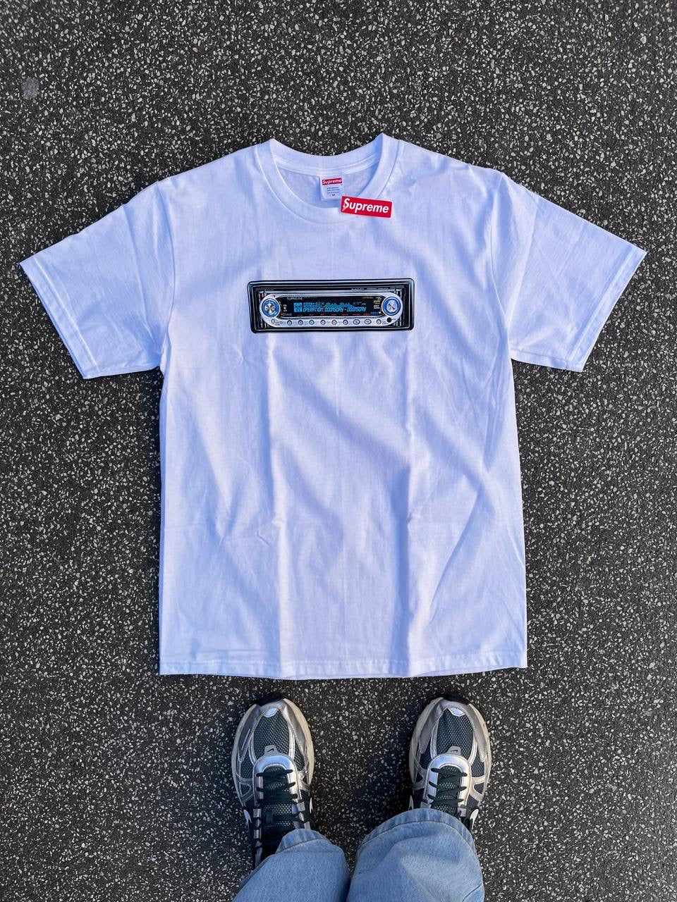 Supreme T-shirt Receiver M medium Brand New Tee