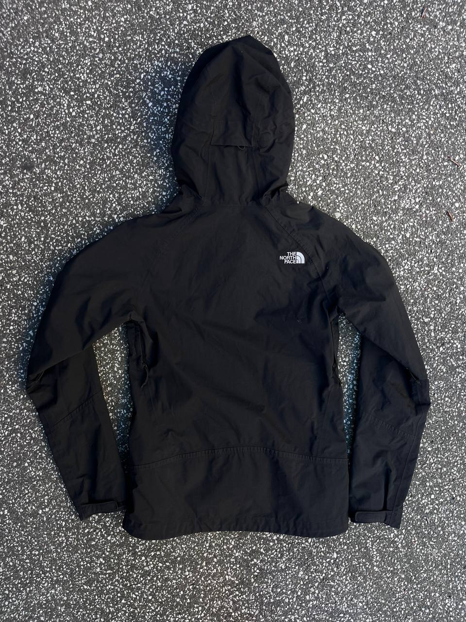 Brugt Used Regnjakke fra The North Face i sort med HyVent membran Regn og vindtæt jakke skaljakke fra The North Face i XS xsmall dame