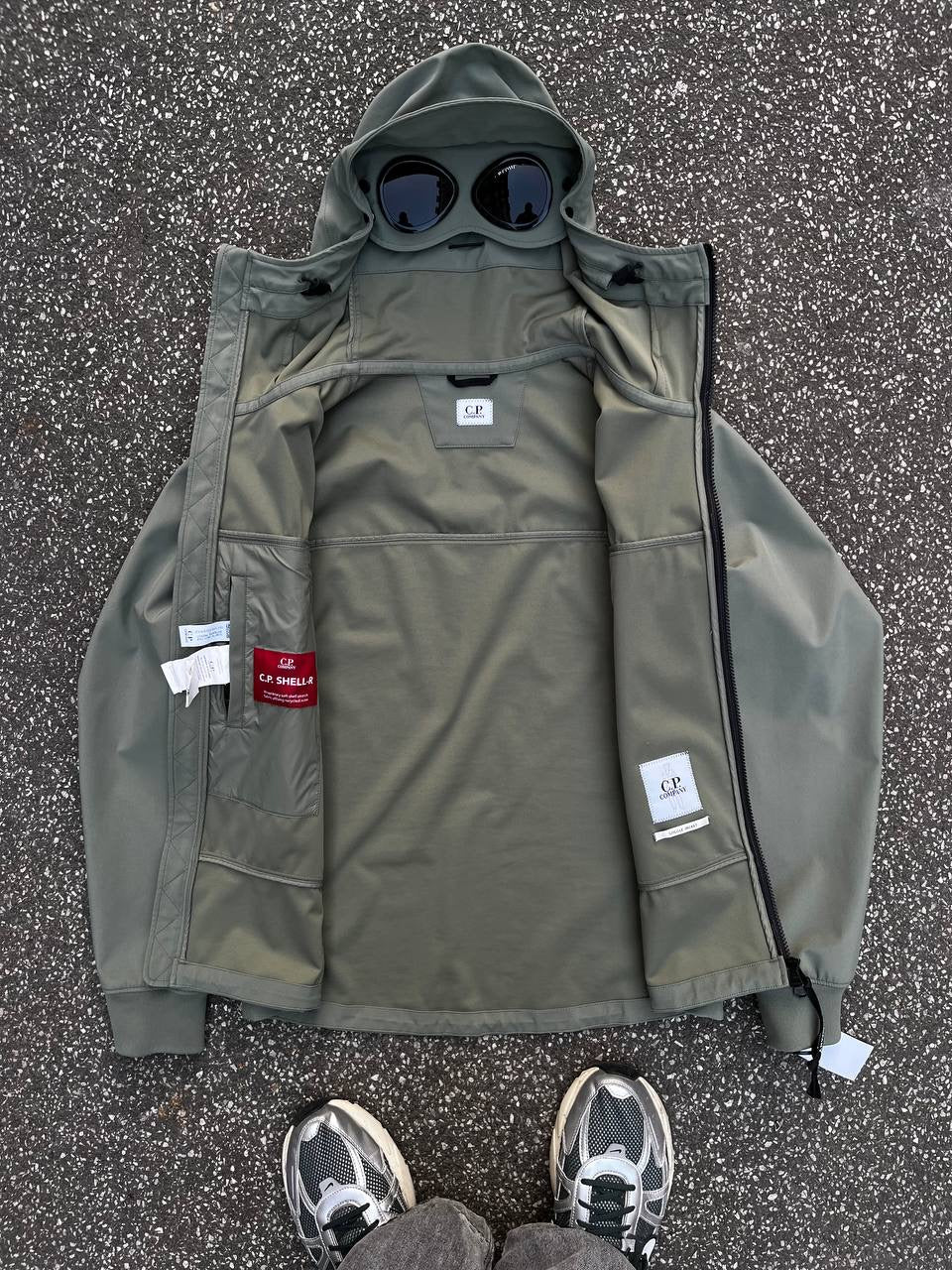 C.P.Company Softshell Jakke i Grøn med Briller Small