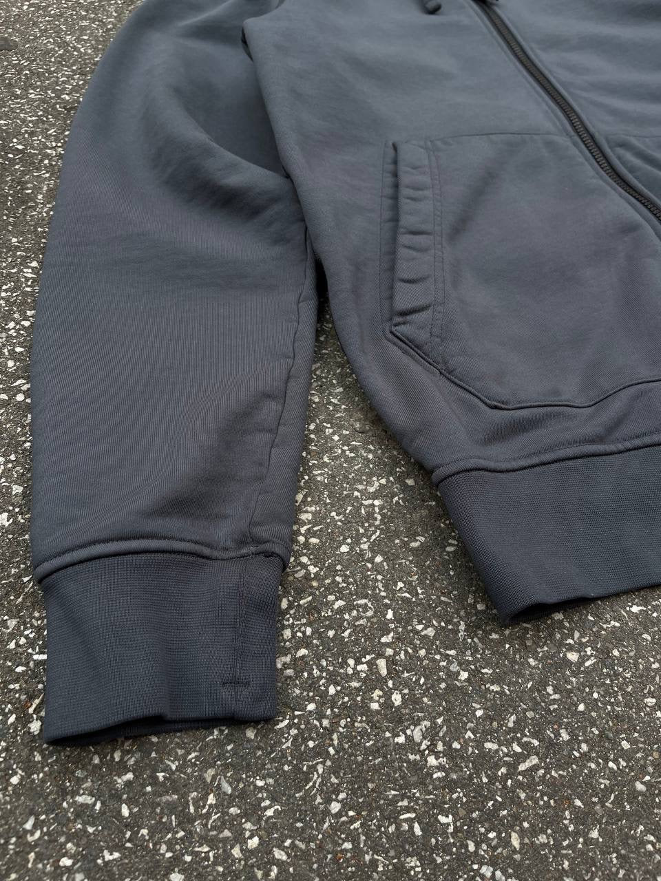 Stone Island Zip Up Hoodie Hættetrøje med Lynlås i grå grey Large Som ny Brugt