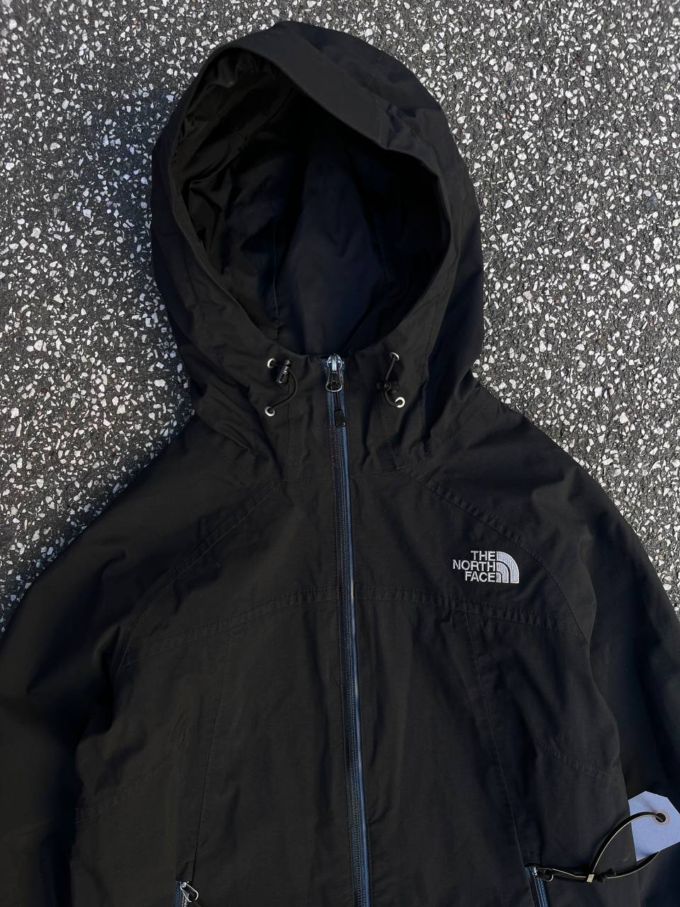 Brugt Used Regnjakke fra The North Face i sort med HyVent membran Regn og vindtæt jakke skaljakke fra The North Face i XS xsmall dame