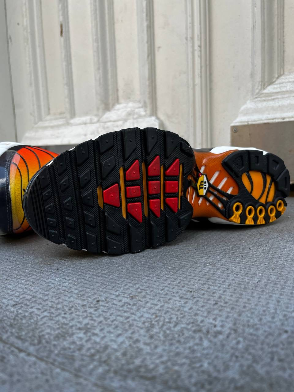 Nike Air Max Plus TN "Sunset" (2024) Sneakers Brand New 44.5