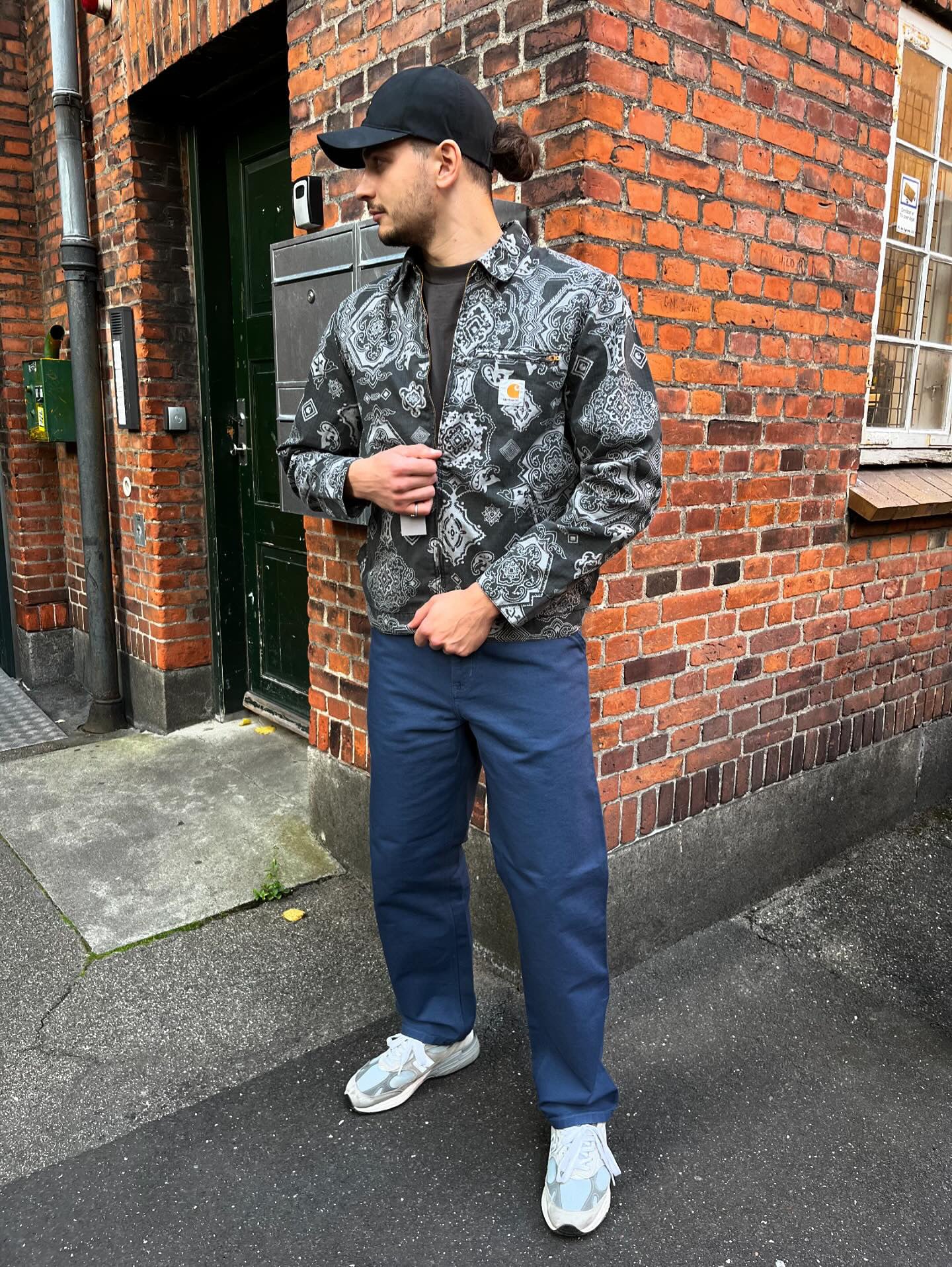 Carhartt WIP Bandana jakke i grå i L large