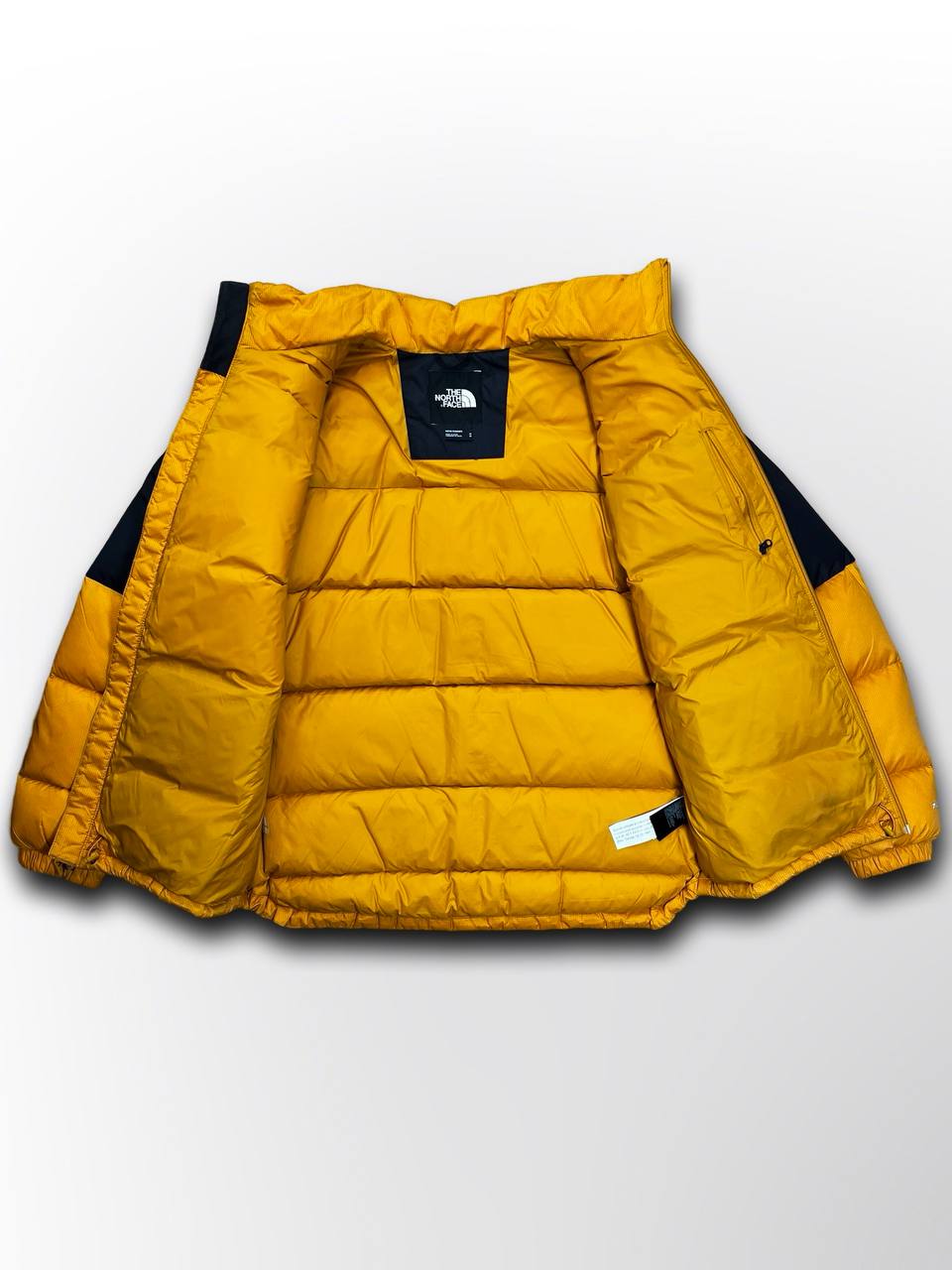 Brugt Dunjakke varm The North Face 700 Vinterjakke i god stand i gul orange og sort M medium mænd